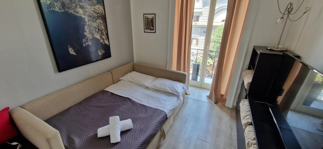 Casa House 381 Apartment Napoli Bagian luar foto